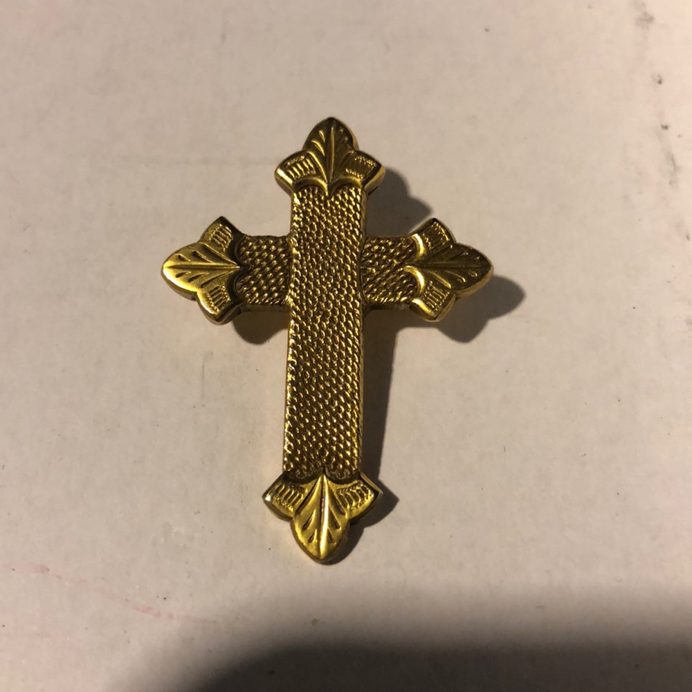 Vintage Cross Brooch/Pendant